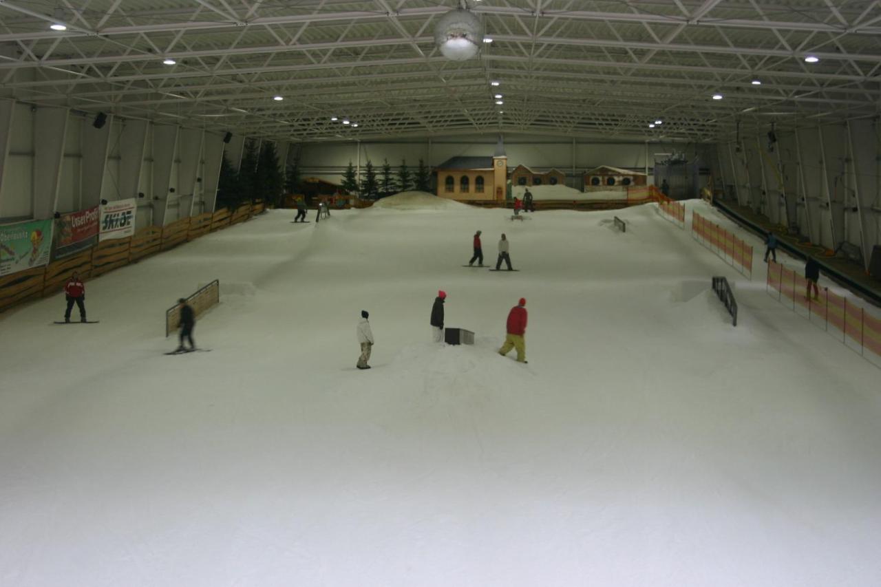 Ferienhauser An Der Skihalle Snowtropolis Vila Horlitz Exterior foto